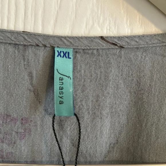 Fanasya mock wrap dress. EUC - Picture 8 of 10